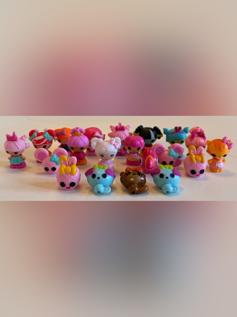 Lalaloopsy Tinies Dolls (12) and Pets (8)